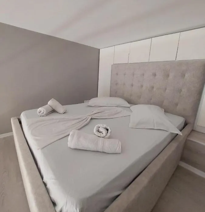 Velmar Hotel-1