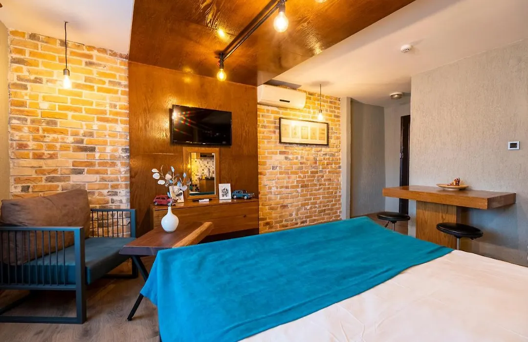 Cube Suites-1