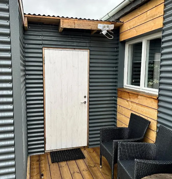 The Little Guesthouse Downtown - Keflavik Airport-1