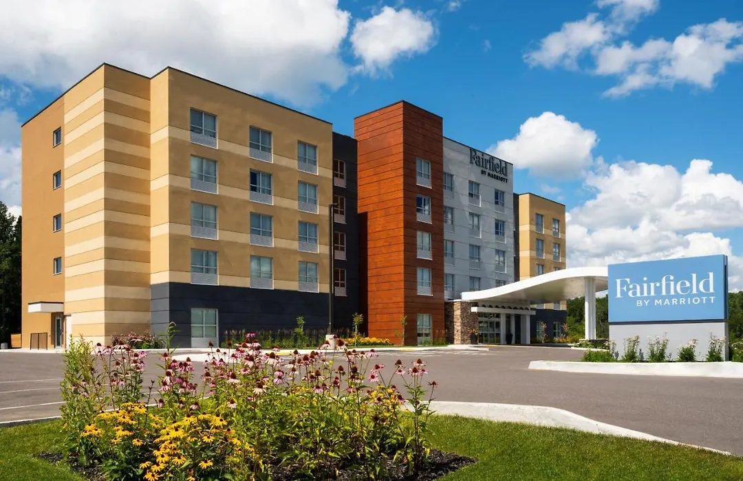 Fairfield By Marriott Inn & Suites North Bay-1