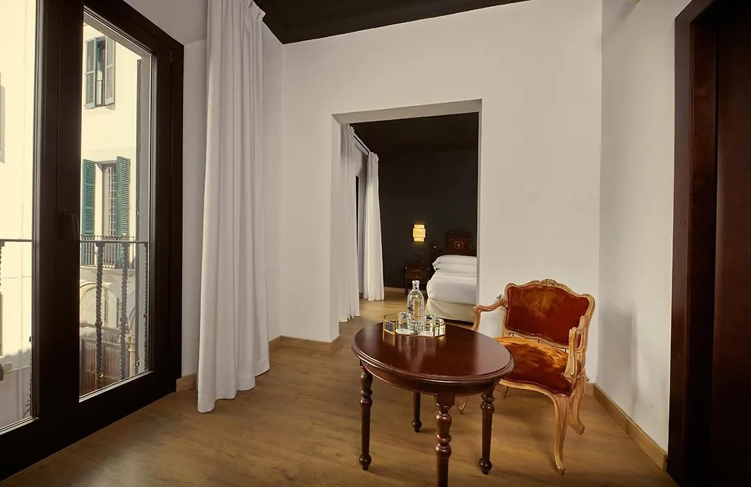 Hotel Born-1