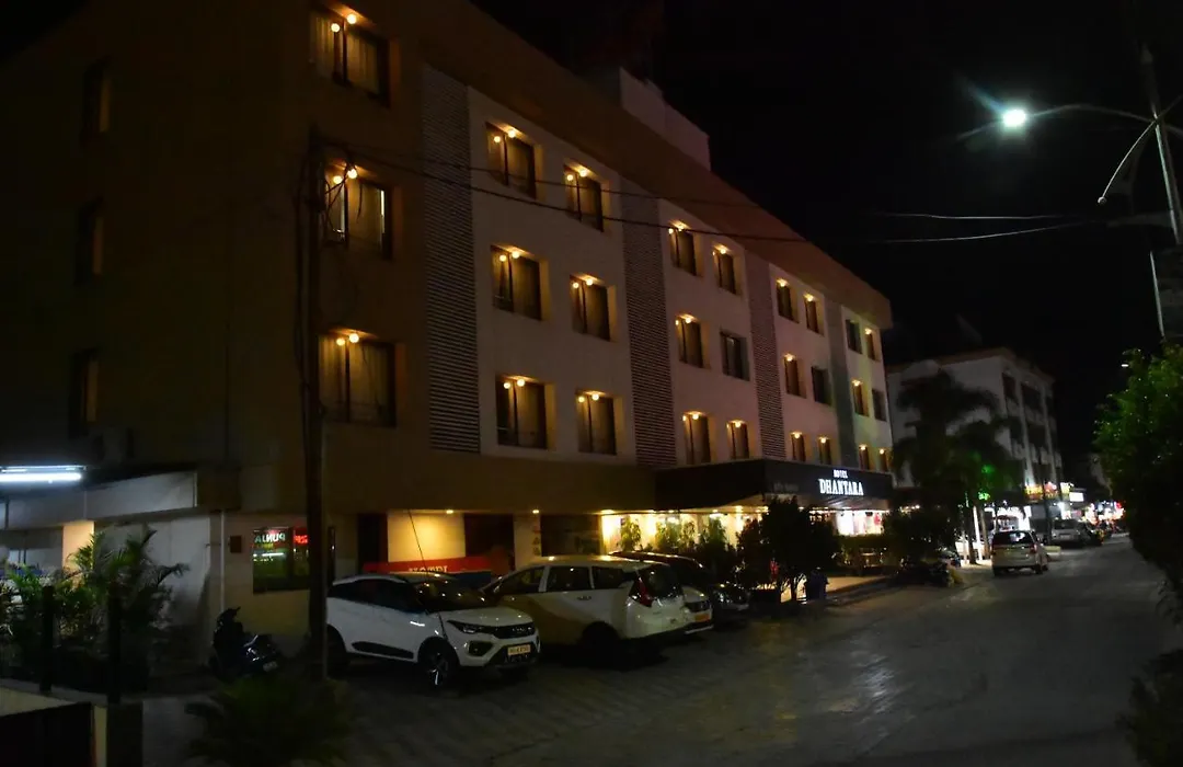 Hotel Dhantara-1