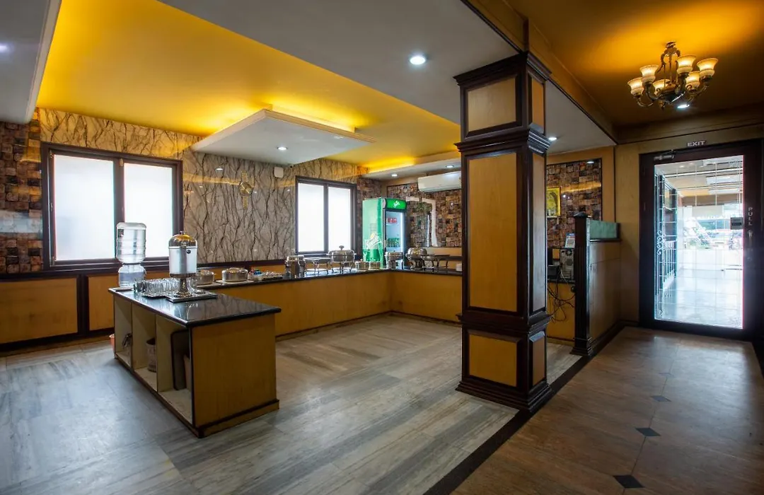 Sri Aarvee Hotels-1