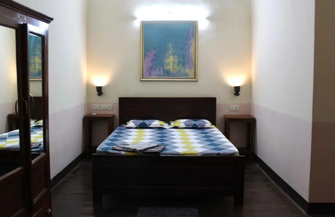 Royal Phoenix Inn - Heritage Stay In Fontainhas, Panjim-1