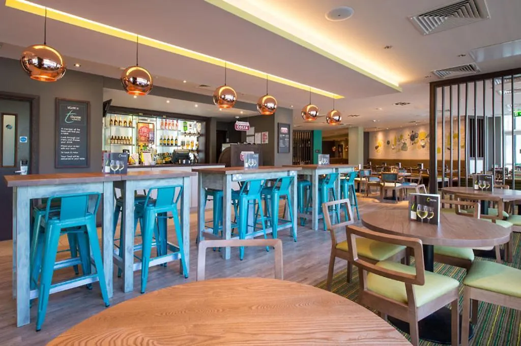 Premier Inn Nottingham City-1