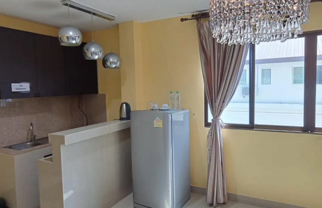 Lucky Inn Suites-1