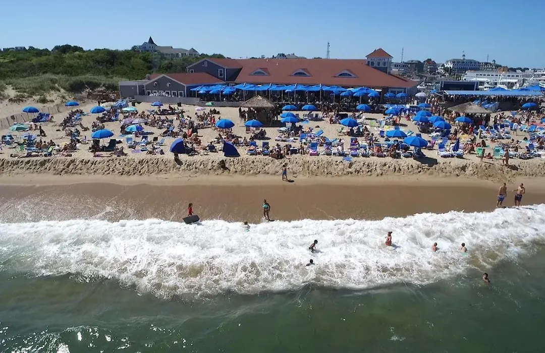 Ballard'S Beach Resort-1
