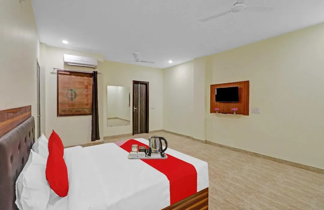 Hotel O Moonshine Near Mohan Estate Metro Station-1
