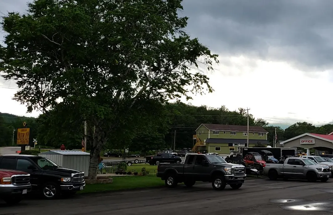 Gorham Motor Inn-1