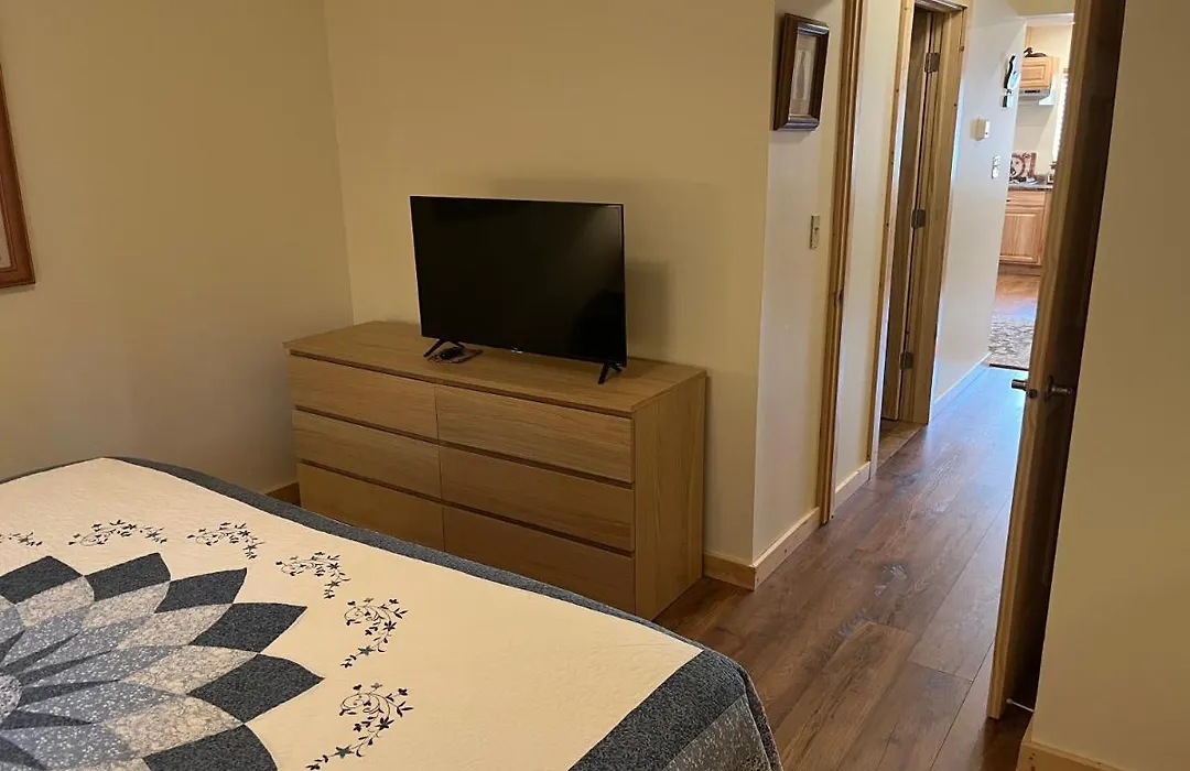 Creekside Downtown Vacation Suites, Only Adults 25 Or Older-1