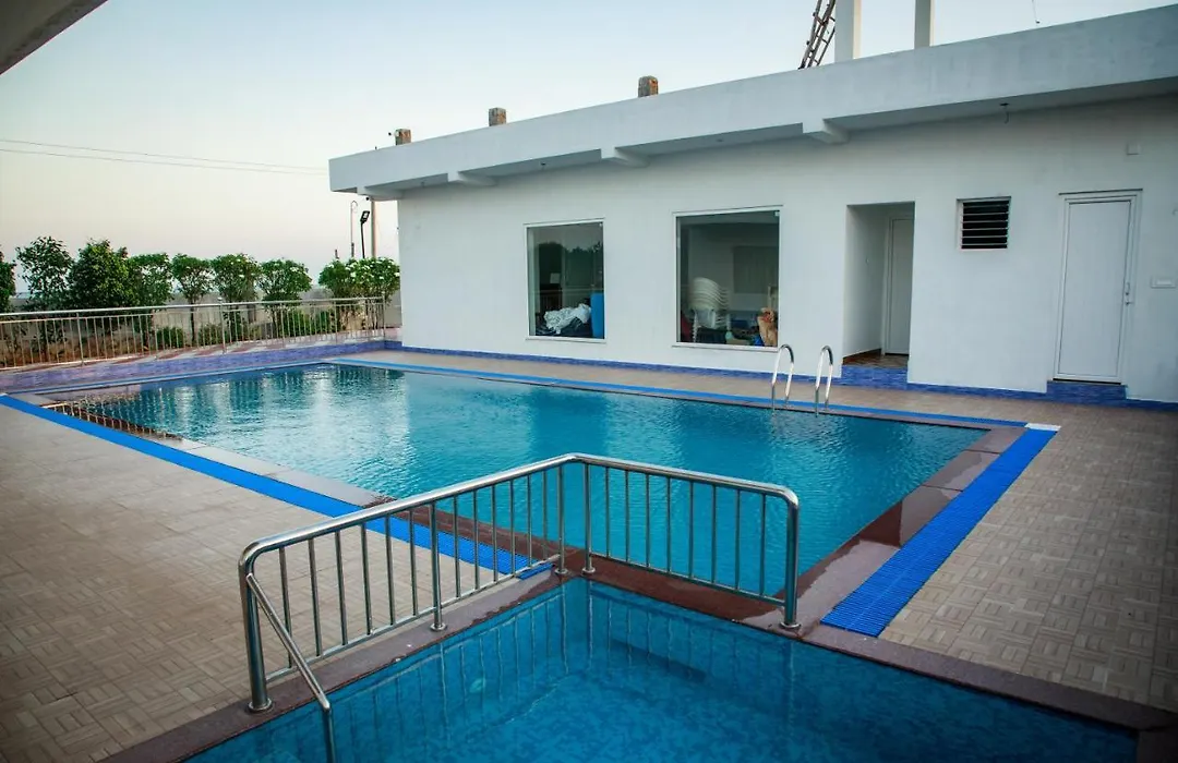 Thai Beach Resort-1
