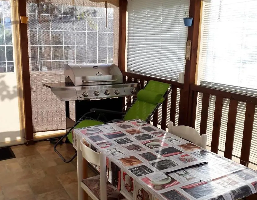 Marennes mobilhome 46 Domaine des pins-1