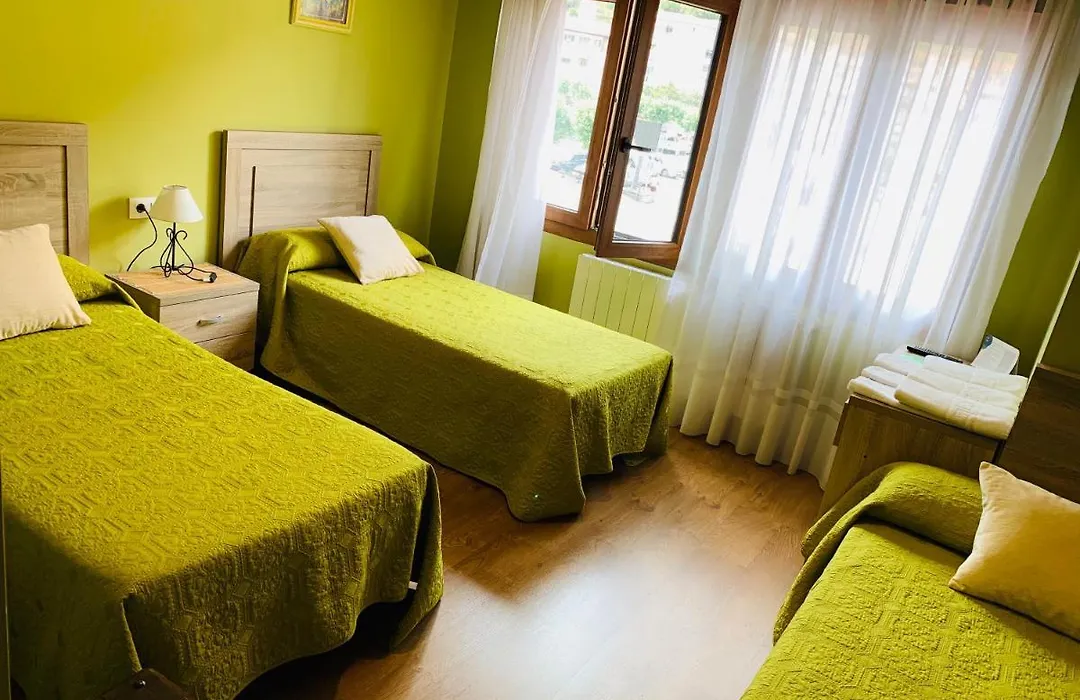 Hostal La Serna-1