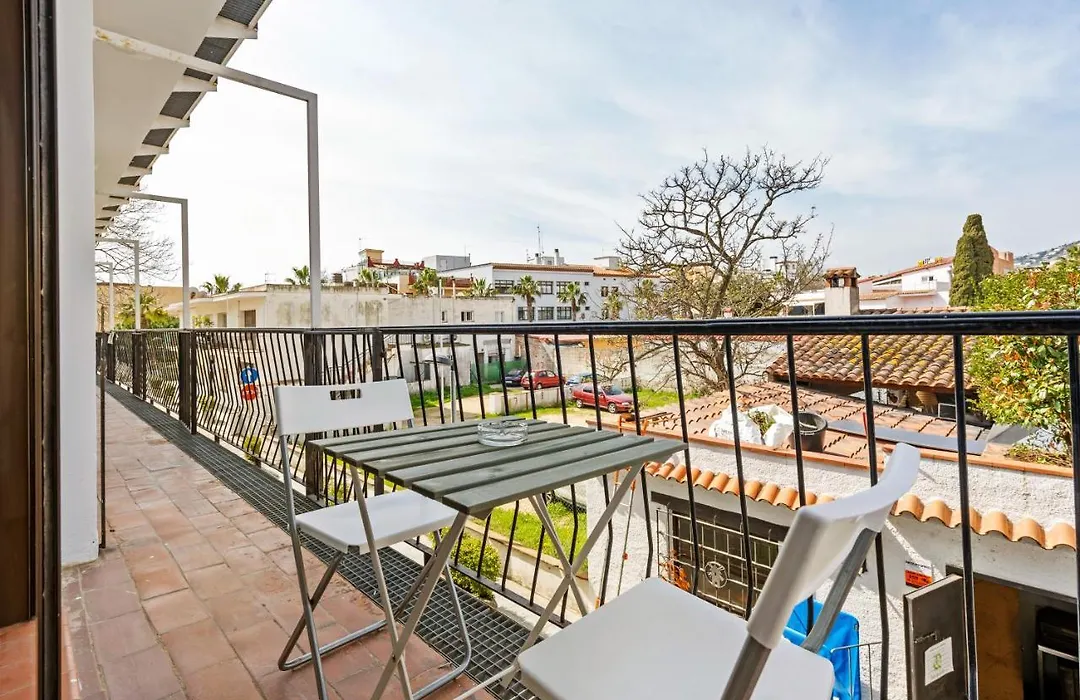 Hostal La Marina-1