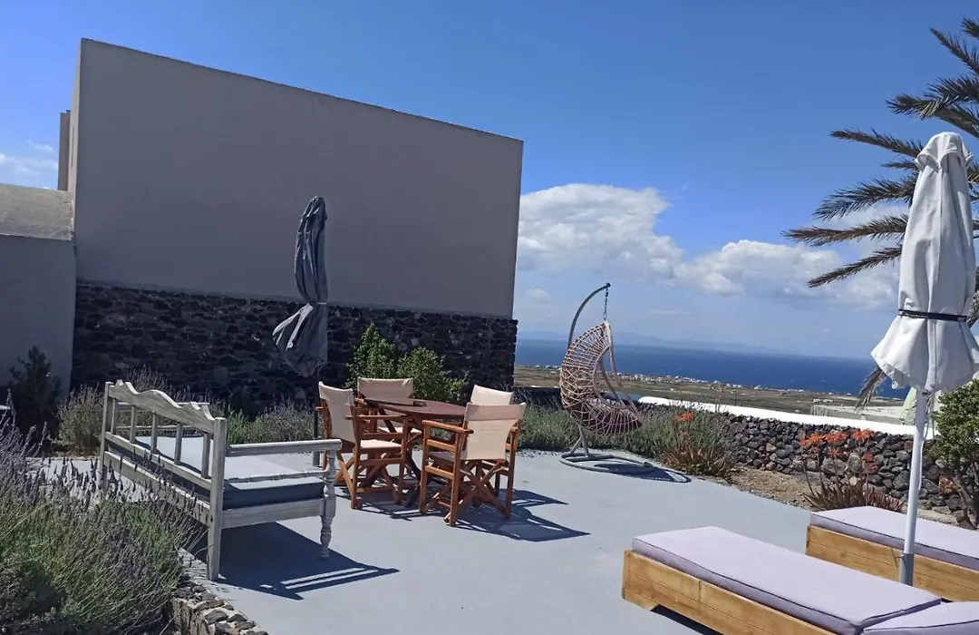 Aqua Serenity Luxury Suites Santorini-1
