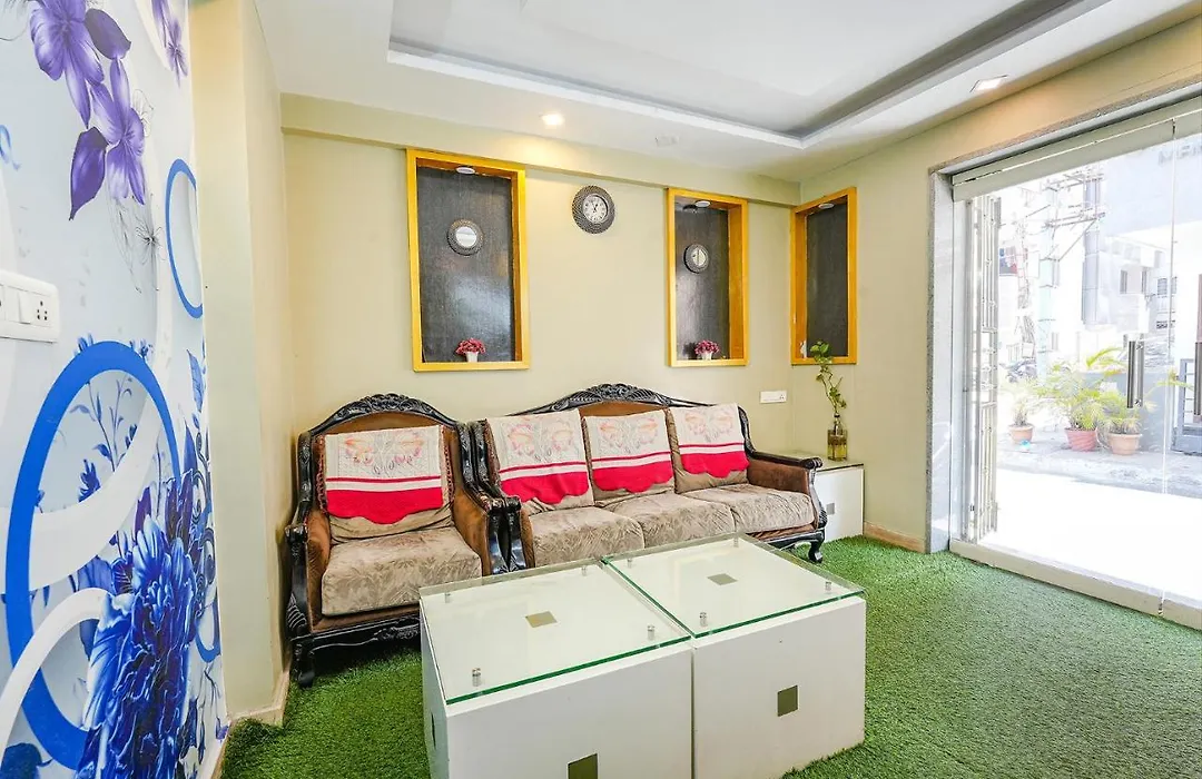 Fabexpress Amazing Inn - Nr Forum Mall-1