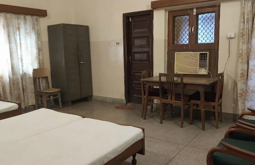 G.M. Guest House-1