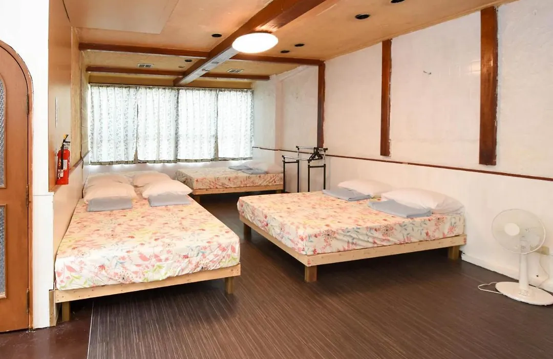 国際通り近くの広い古家-Simple Stay Makishi-那覇市中心部-1