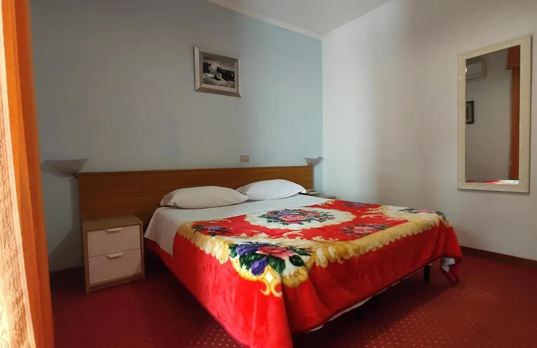 Hotel Sorriso-1