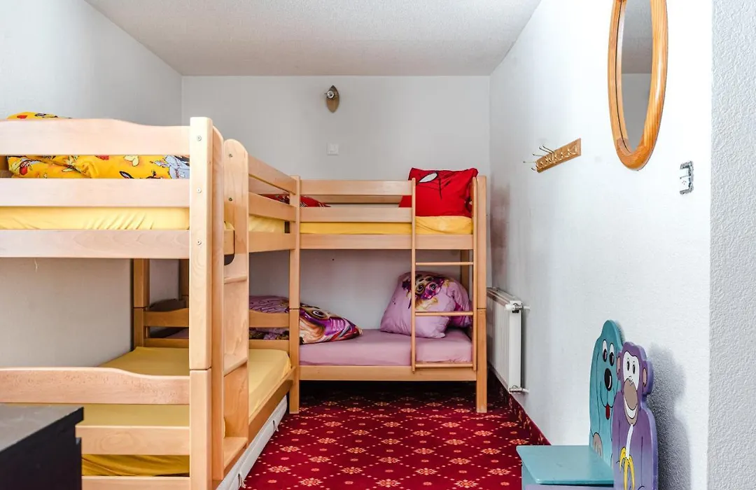 Family Hotel Desiree-1
