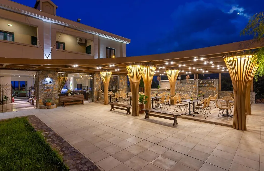 Dias Hotel & Apts-1