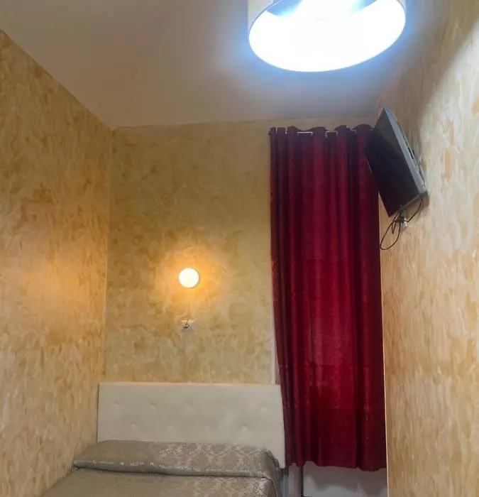 Termini Golden House-1