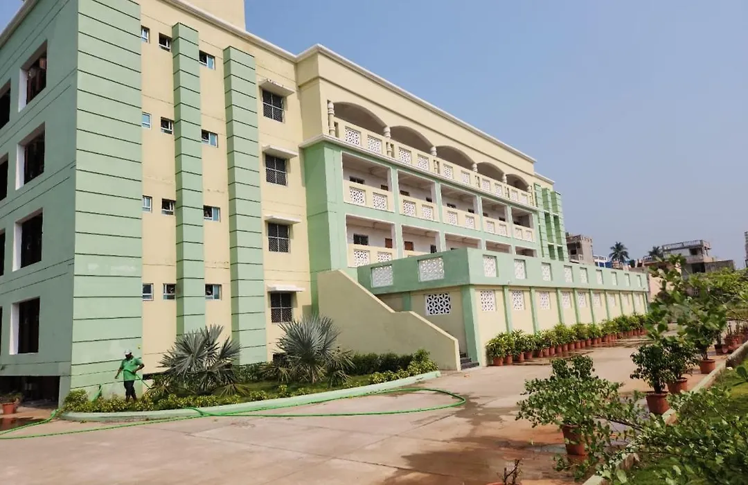 Brundabati Yatri Niwas-1