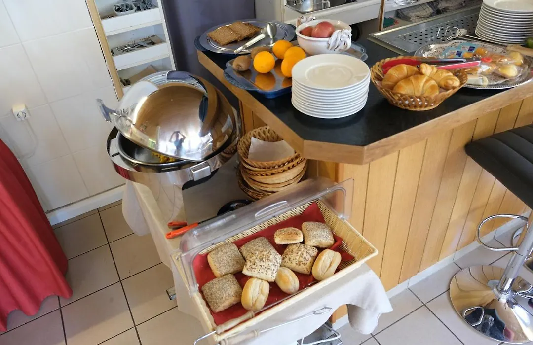 Hotel im Klosterring-1