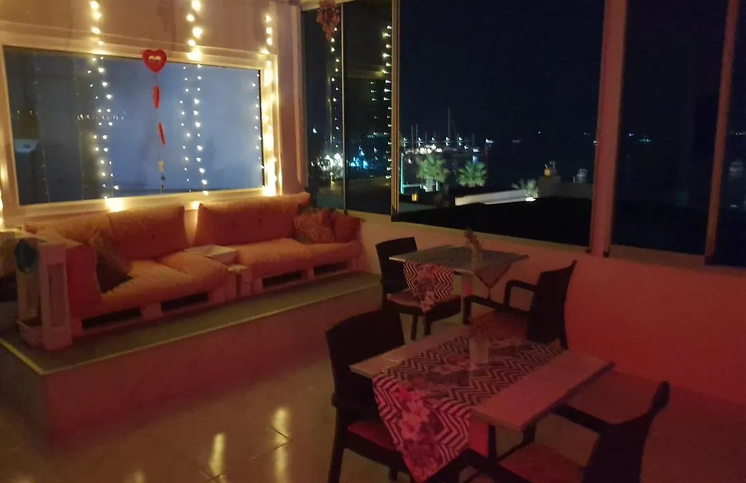 R House Hotel-1