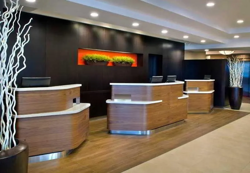 Courtyard By Marriott Niagara Falls-1