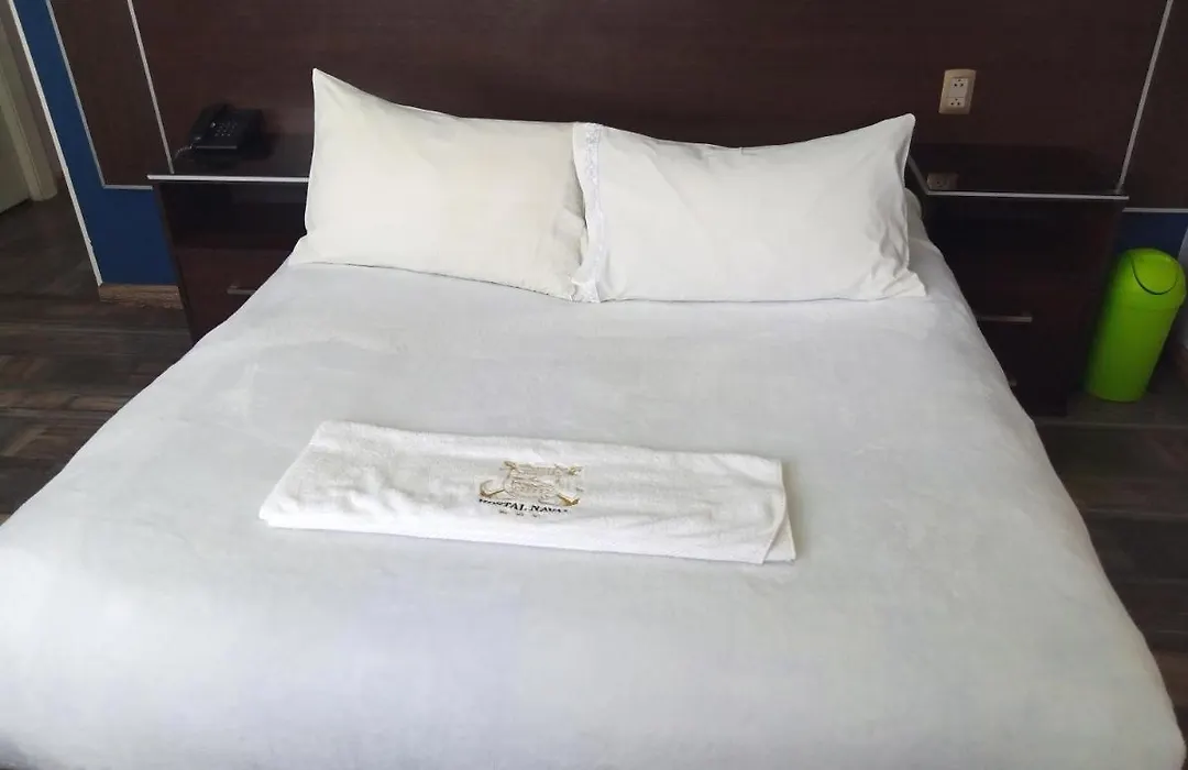 Hostal Naval-1