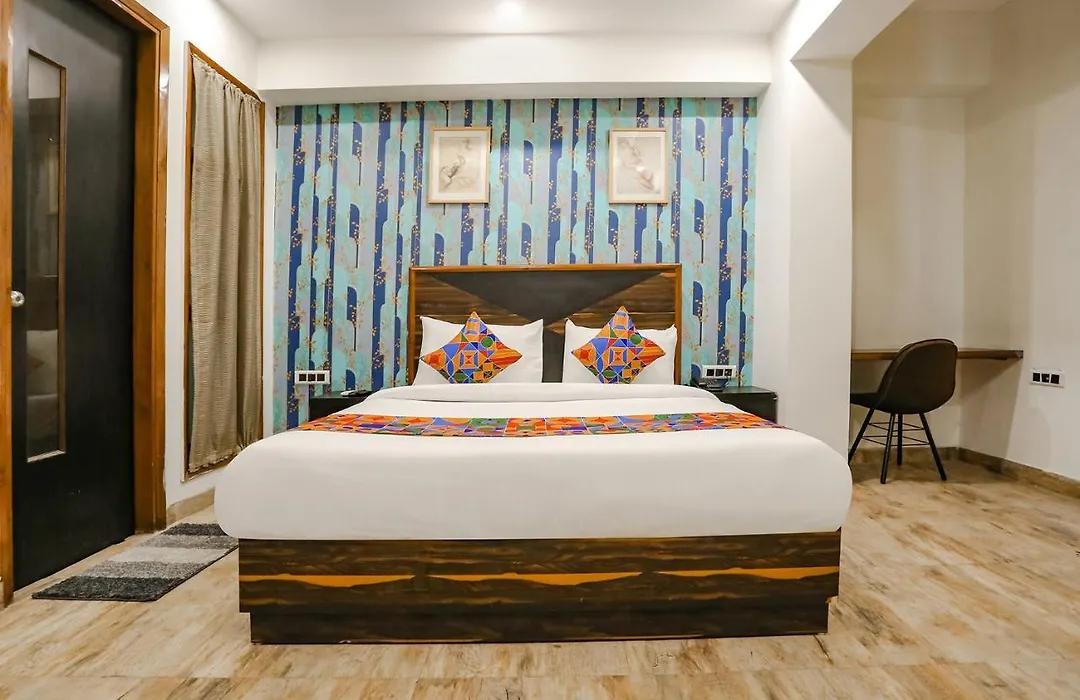 Hotel Grand La Casa Near Igi Airport-1