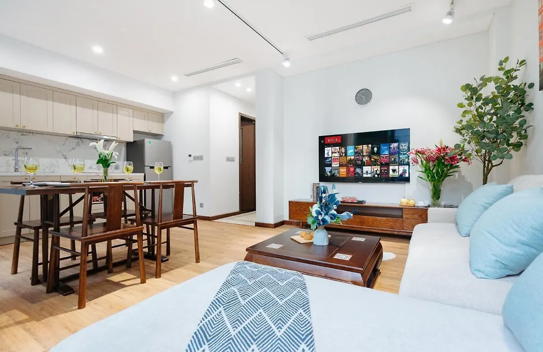 Margaery Boutique Apartment & Skyon9 Rooftop Bar-1