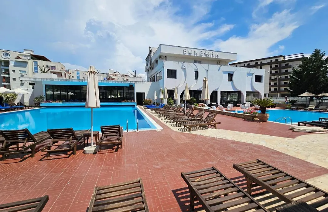 Sunborn Hotel-1