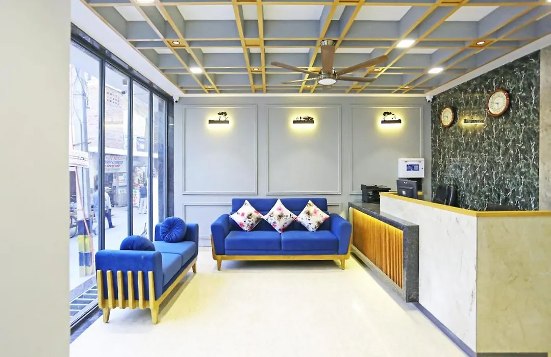 Hotel Apple Tree Residency - Offering Free Airport Shuttle-1