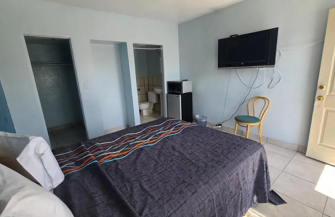 Green Spot Motel-1