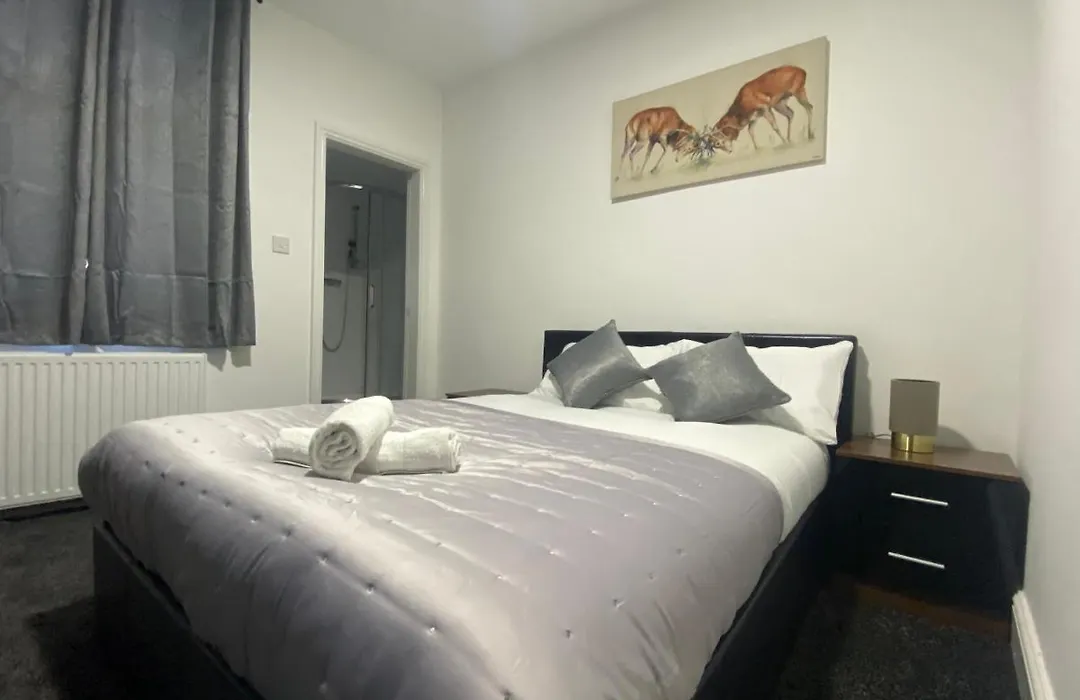 Best Choice - Hotel Royal-1