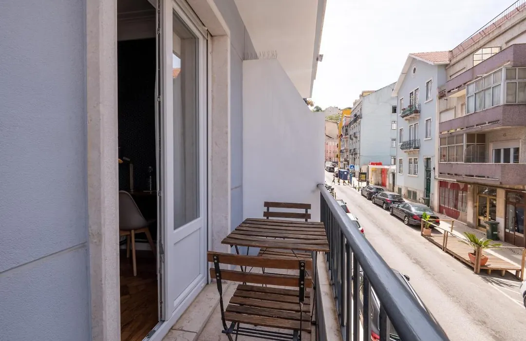 Dumont Lisbon Guesthouse-1