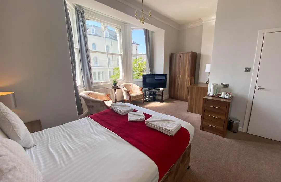 The Broadway Hotel-1