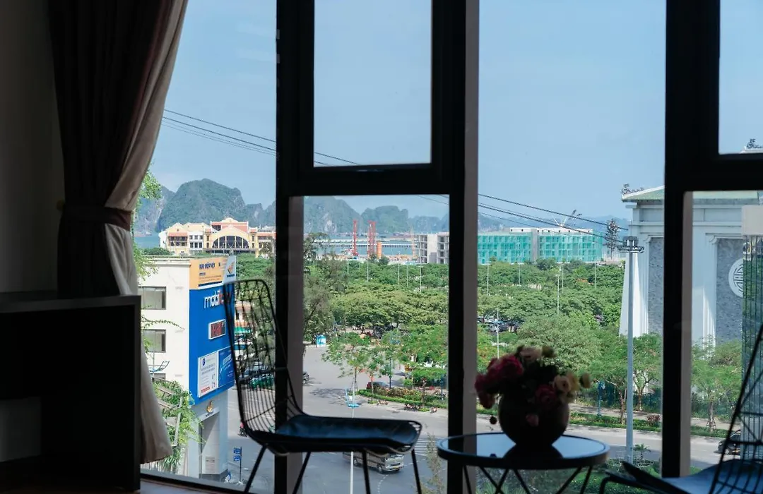 Ivy Hotel Bai Chay Ha Long-1