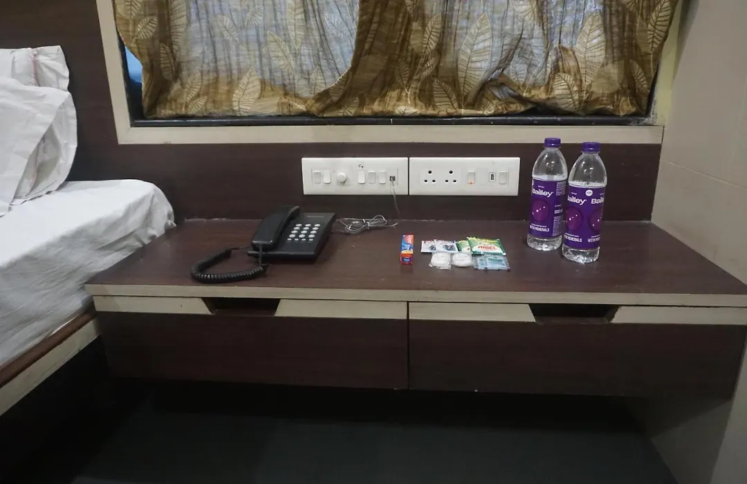 Hotel Gujrat-1