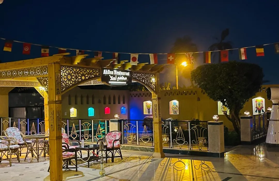 Jewel Howard Carter Hotel-1