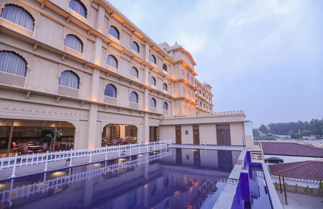 Regenta City Vilas Palace Ambala-1
