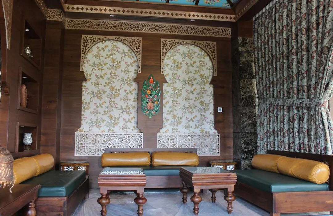 Welcomheritage Grand, Srinagar-1