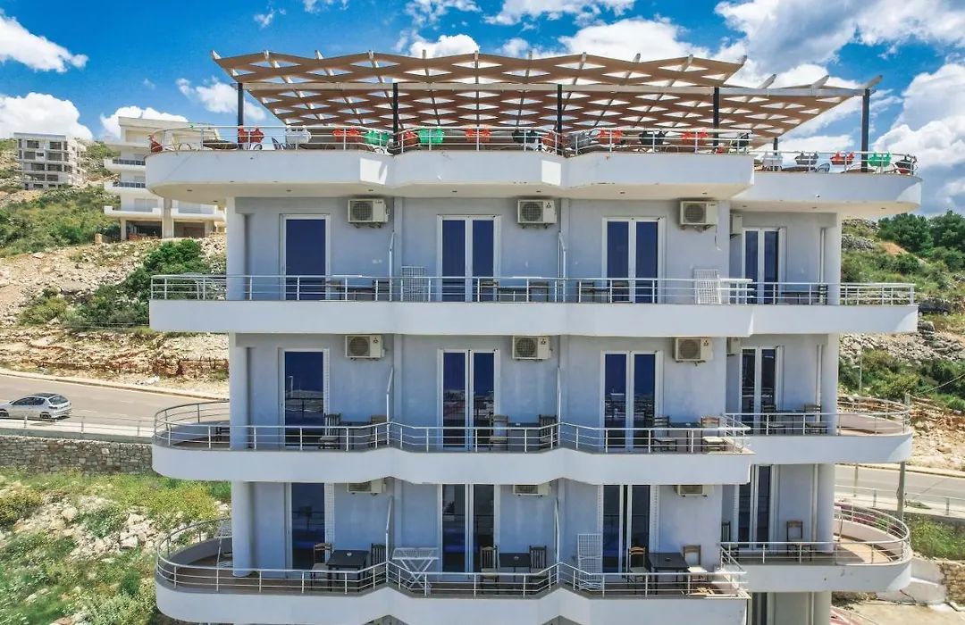 Summer Dream Hotel-1