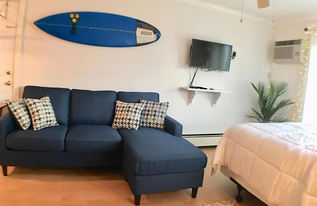 Jonathan'S Ocean Front Studio Suites Hampton Beach!-1