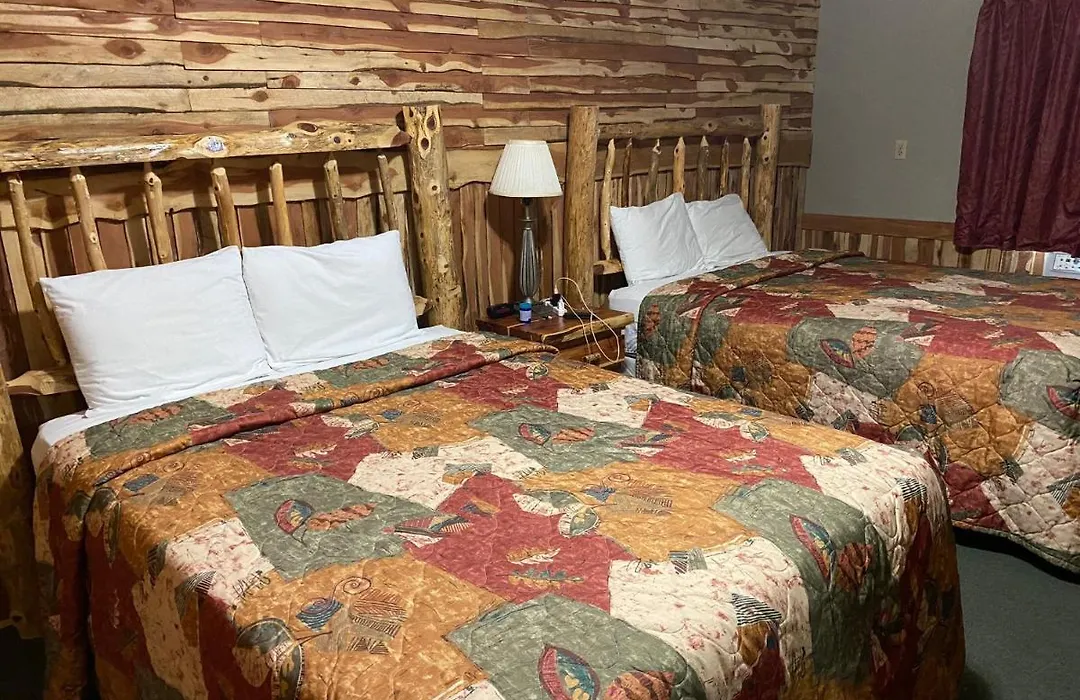 Celebrity Inn-1