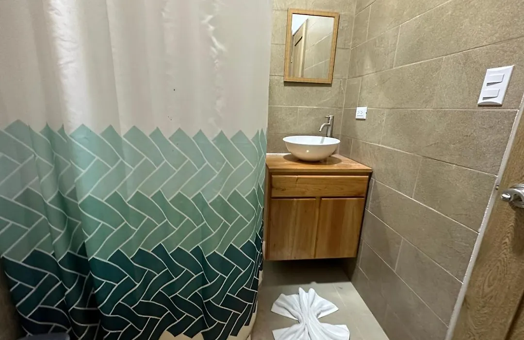 Tuanis Guest House-1