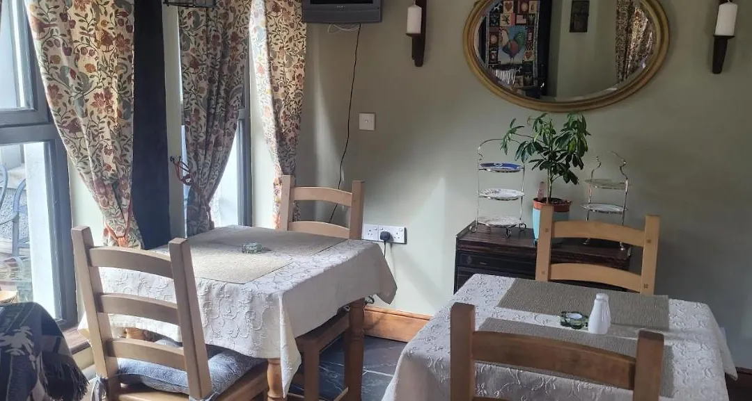 Fiddlers Cottage-1