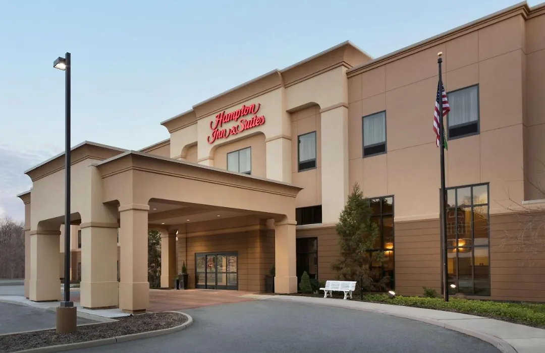Hampton Inn & Suites Mahwah-1
